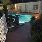 Di Lusso Con Piscina