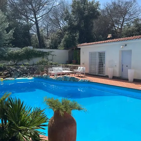 Villa Di Lusso Con Piscina