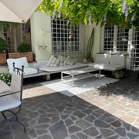 Di Lusso Con Piscina Roma