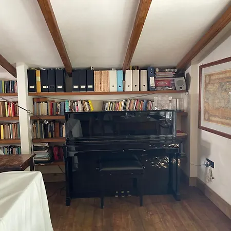 Di Lusso Con Piscina Roma